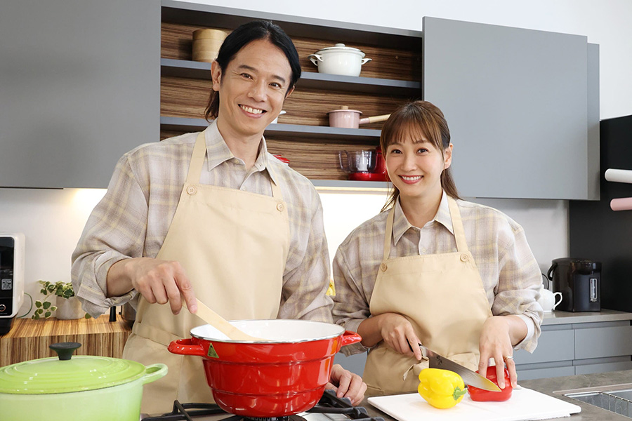 藤本美貴さん、庄司智春さん夫妻MC「ミキティダイニング」と