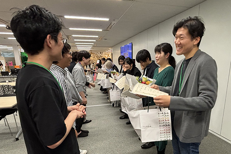 第1部：復職式の様子