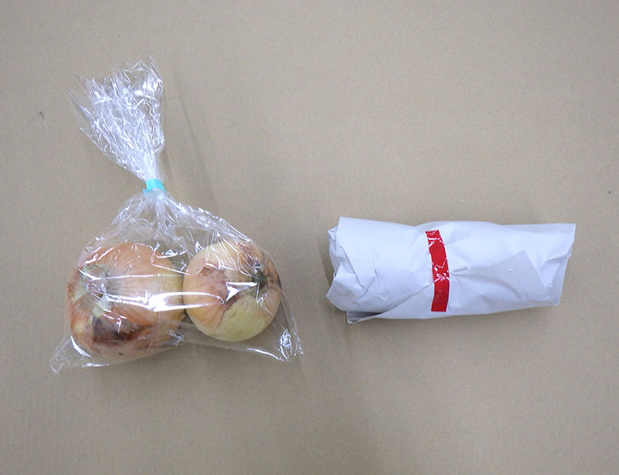 バナナと玉ねぎの包装変更前後